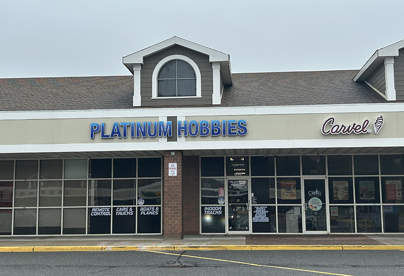 Raffa of Island Associates Real Estate leases 2,400 s/f to Platinum Hobbies